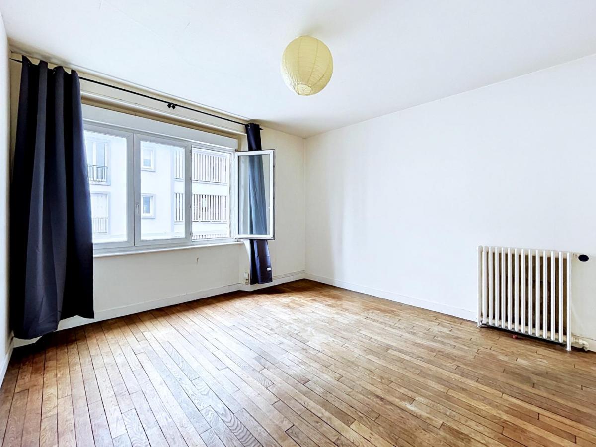 HYPER CENTRE BREST: À LOUER APPARTEMENT T2 FONCTIONNEL