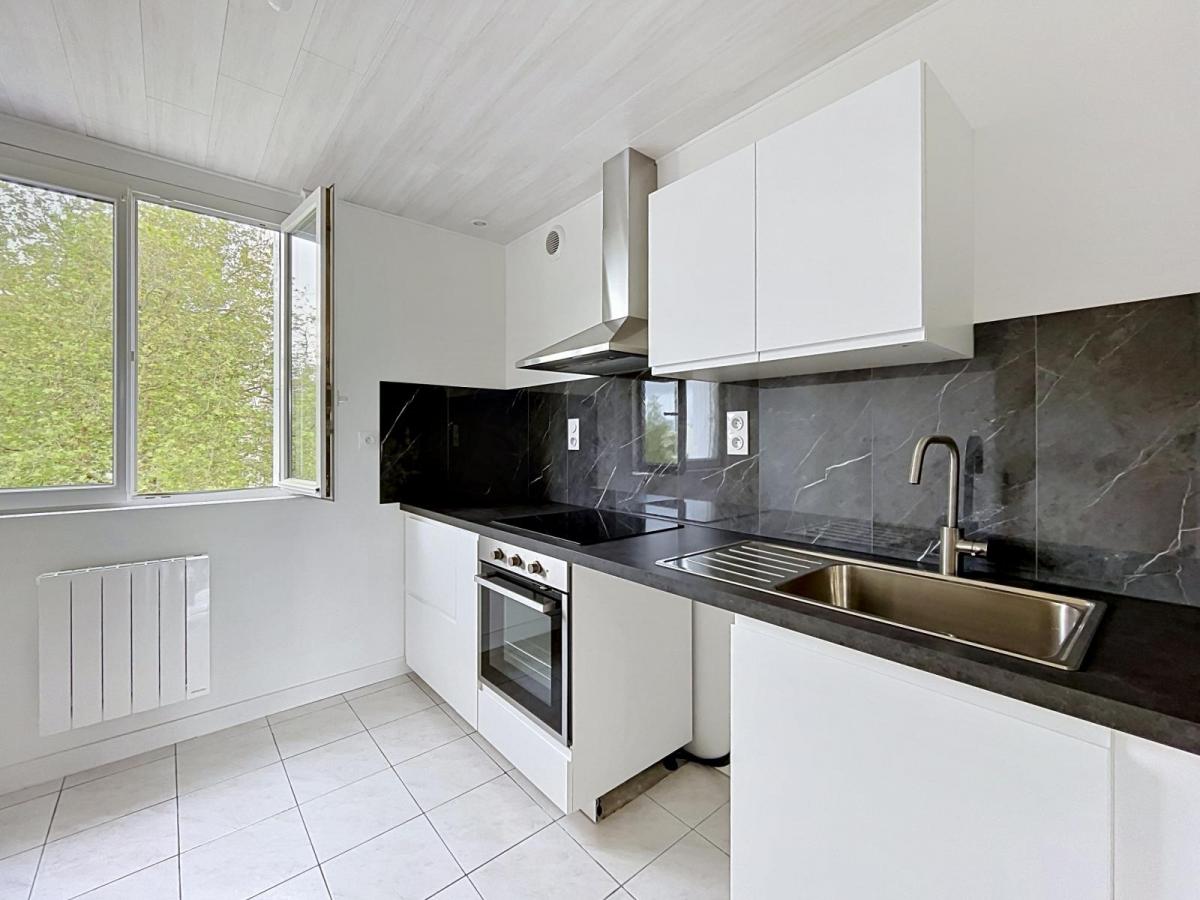 PENFELD : agréable appartement de 74m² rénové et en dernier étage