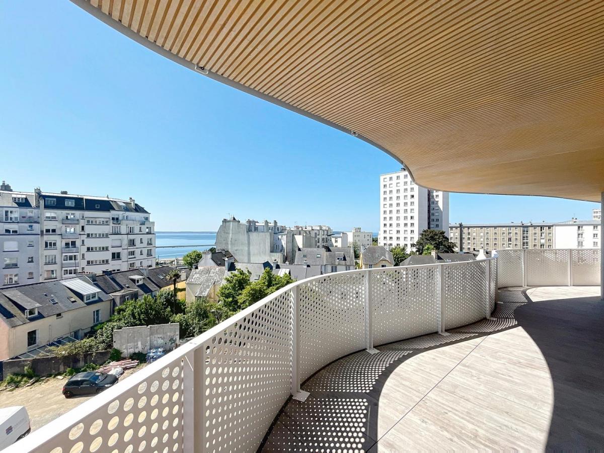 BREST : Agréable appartement T3 neuf avec balcon terrasse et parking privatif