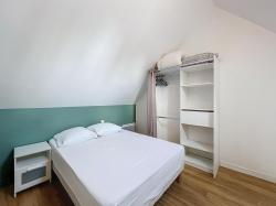 BREST : A louer agréable appartement T1 bis à BREST en location meublée