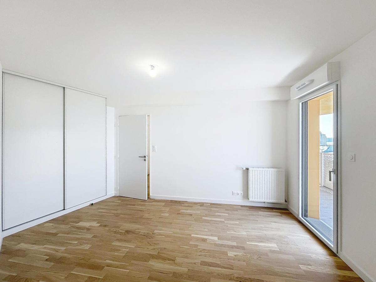 BREST : Agréable appartement T3 neuf avec balcon terrasse et parking privatif