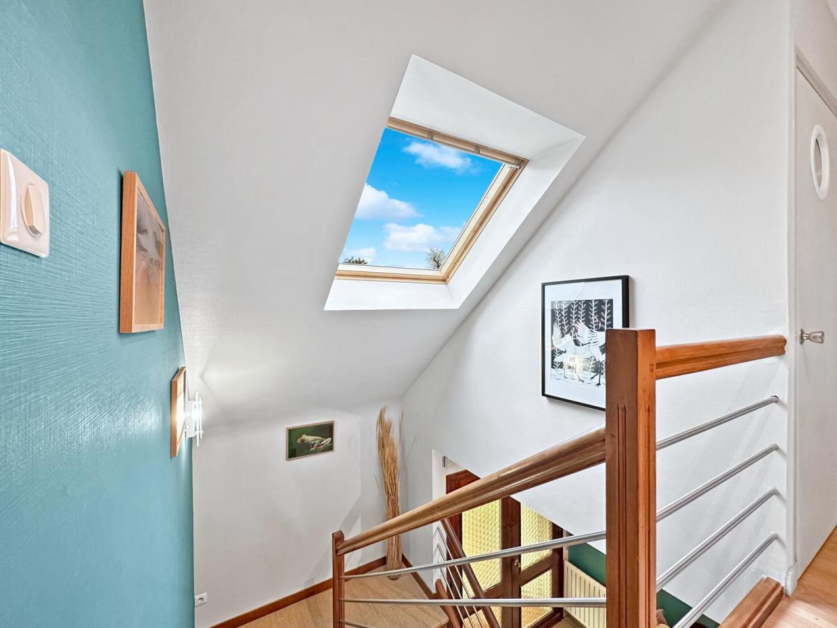 BOHARS : en impasse, superbe propriété avec demeure 5 chambres, terrasse, sous-sol et 2000m² de terrain