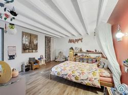 BREST : atypique appartement T6 bis industriel avec garage