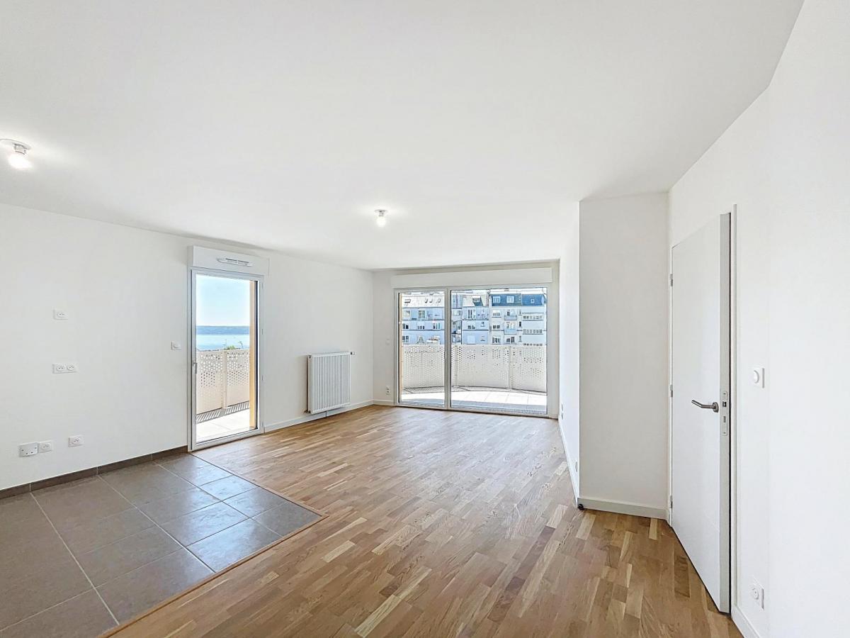BREST : Agréable appartement T3 neuf avec balcon terrasse et parking privatif