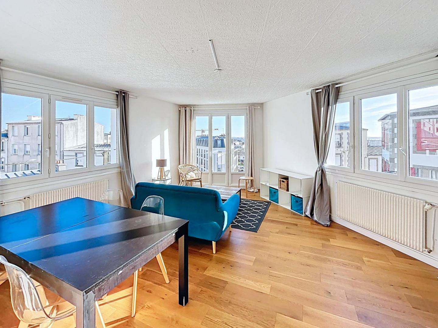 BREST : JOLI APPARTEMENT T3 À LOUER MEUBLÉE