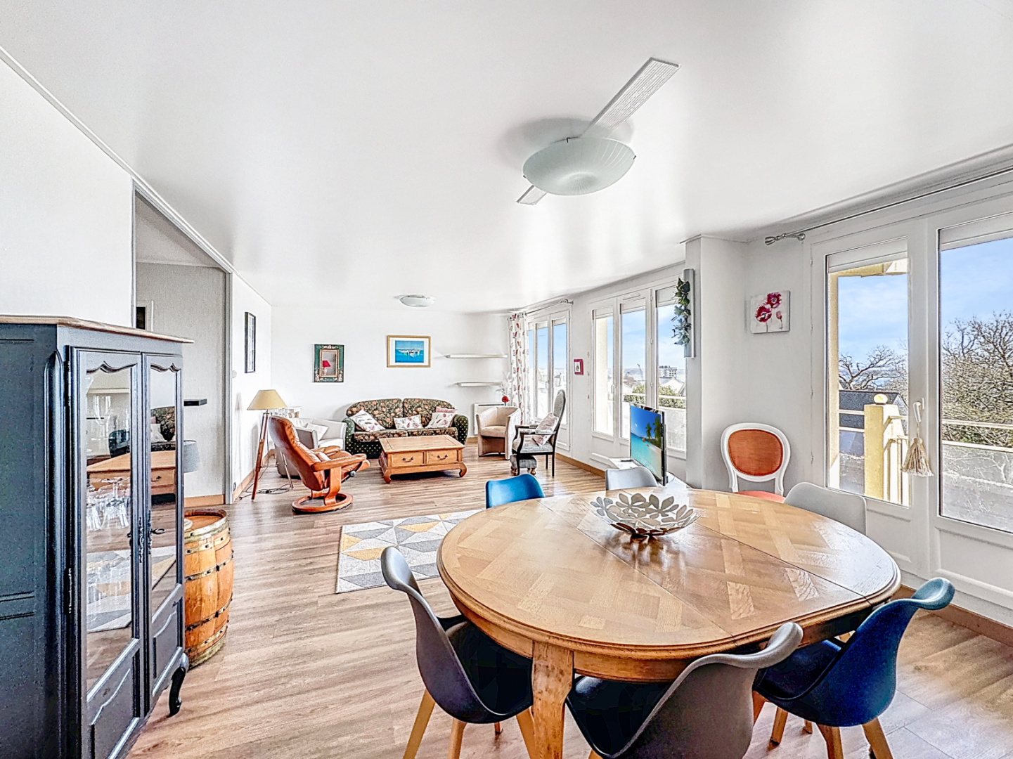 BREST : A LOUER BEL APPARTEMENT T3 MEUBLÉE DE 88M2