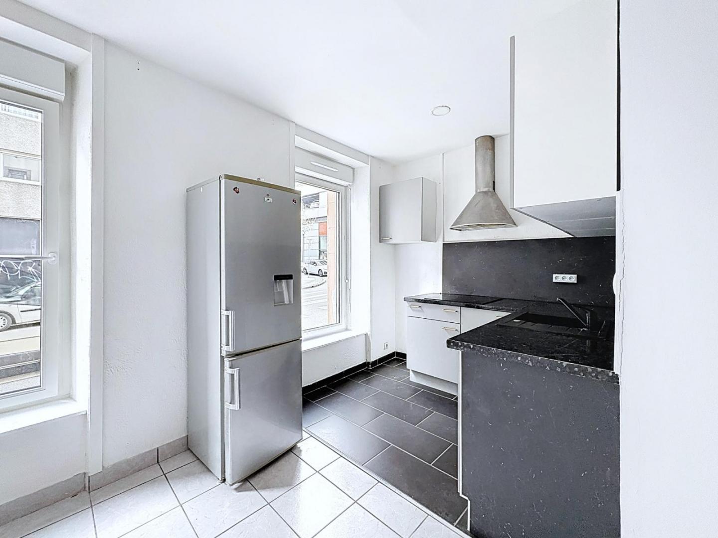 HYPER CENTRE BREST : A LOUER AGRÉABLE APPARTEMENT T1BIS