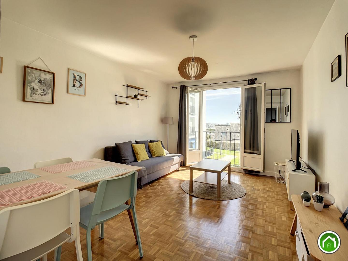 BREST LAMBEZELLEC : A louer, joli appartement T2 de 45m2