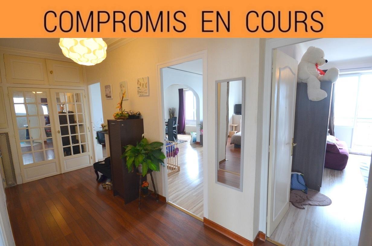 BREST PROCHE CENTRE : coup de coeur pour ce bel appartement de 92m² avec vue dégagée 