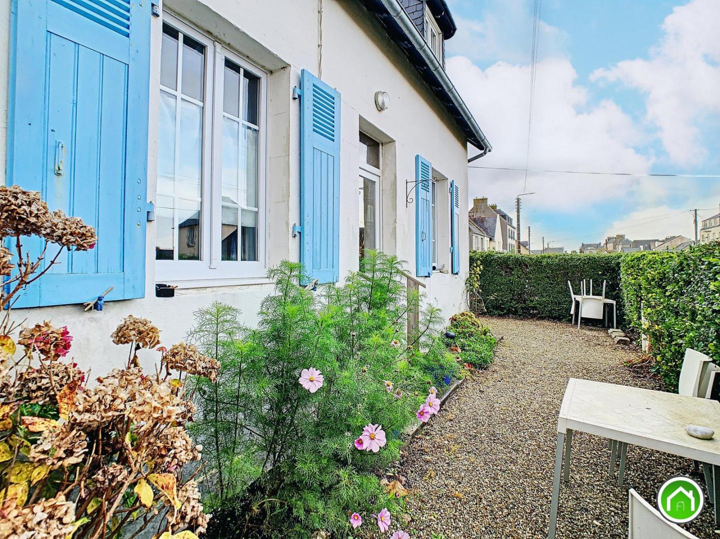 BRIGNOGAN-PLAGE : CHARMANTE MAISON DE PECHEUR DE 3 CHAMBRES 