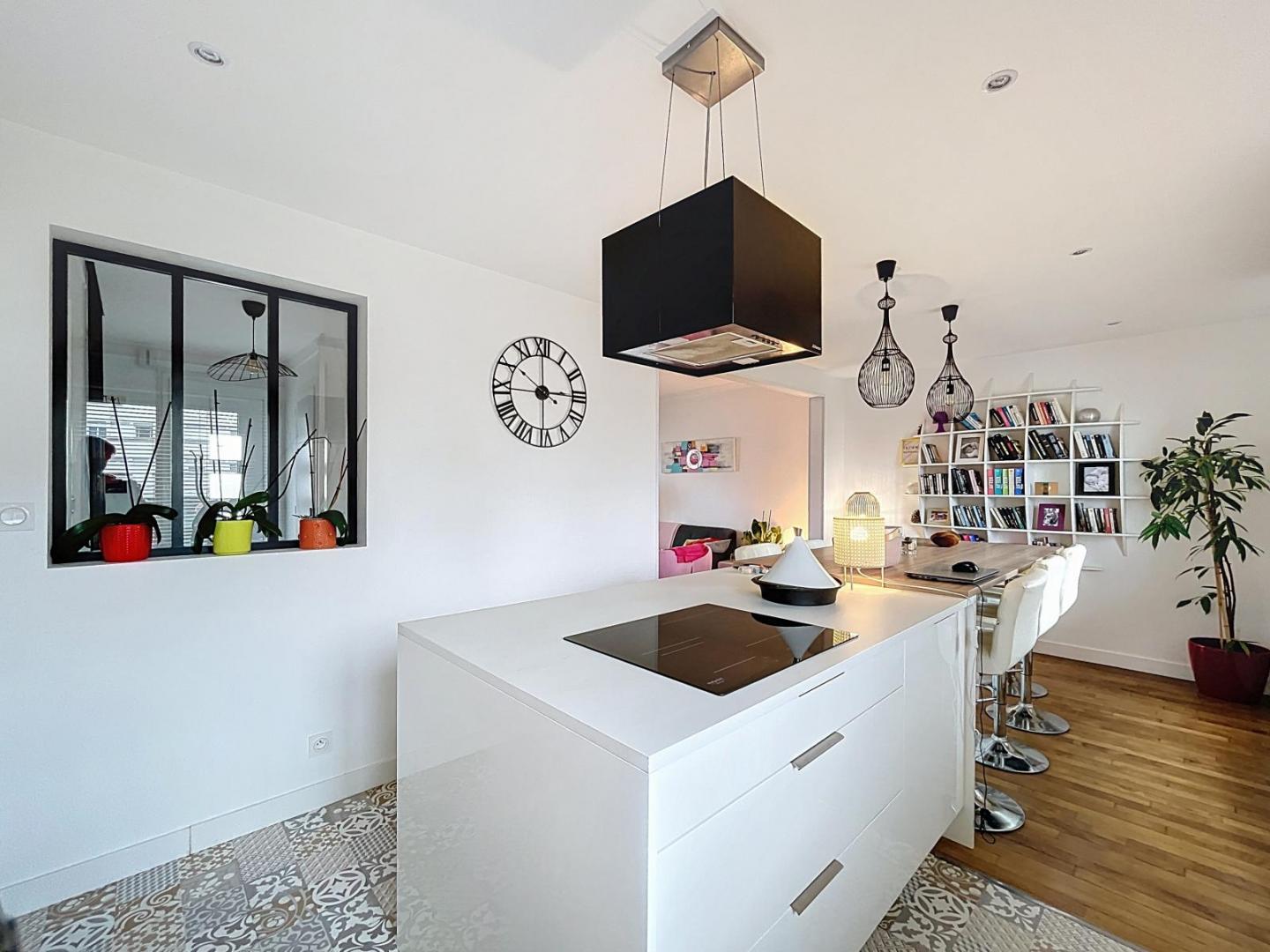 BREST LAMBEZELLEC : Jolie maison T5 de 90m2 entièrement rénovée