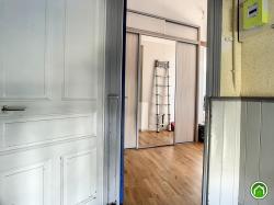 BREST CENTRE-VILLE : en dernier étage, joli appartement de 48m² avec vue sur la rade