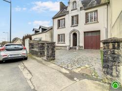 LANDERNEAU : Jolie maison de caractère de 110m2 à rénover