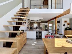 GUILERS : Maison aux lignes contemporaines de 2018 à tendance passive