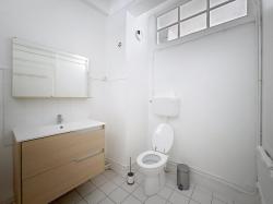 HYPER CENTRE BREST : A LOUER  AGRÉABLE APPARTEMENT DE 2 CHAMBRES AVEC VUE DÉGAGÉE