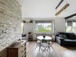 PLOUDALMEZEAU : BELLE MAISON T7 SUR SOUS SOL COMPLET AVEC DOUBLE SÉJOUR, 5 CHAMBRES