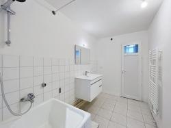 PENFELD : agréable appartement de 74m² rénové et en dernier étage