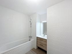 BREST : Agréable appartement T3 neuf avec balcon terrasse et parking privatif