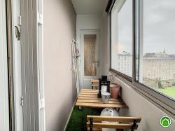 BREST SAINT MARTIN : Joli et lumineux appartement T5 de 84m2 au dernier étage proche centre ville
