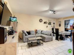BREST BELLEVUE : Bel appartement de 100m² avec 4 chambres, balcon fermé et place de parking