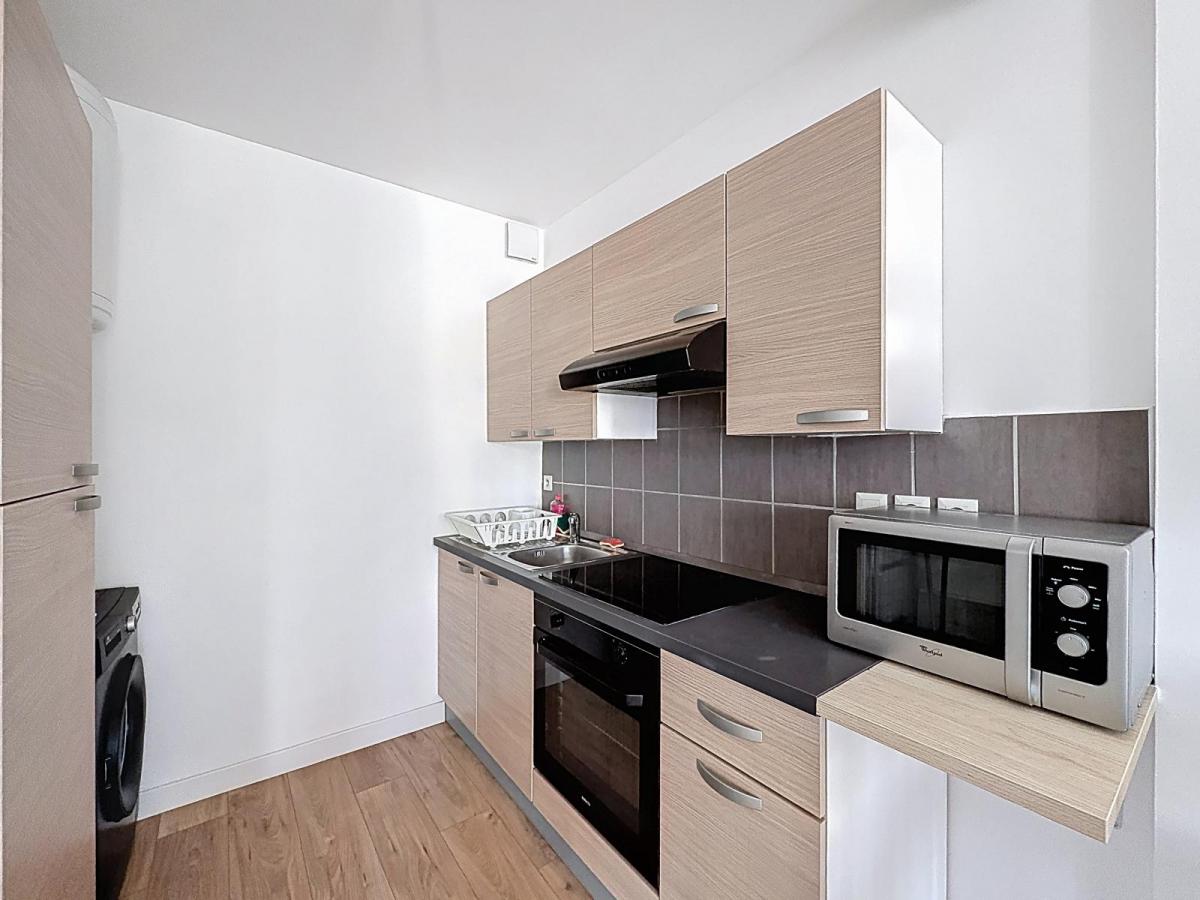 BREST: À LOUER CHARMANT STUDIO, MEUBLÉ DE 26m²