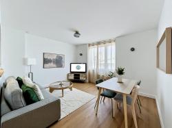 HYPER-CENTRE: À LOUER BEL APPARTEMENT MEUBLÉ T4 DE 54M²