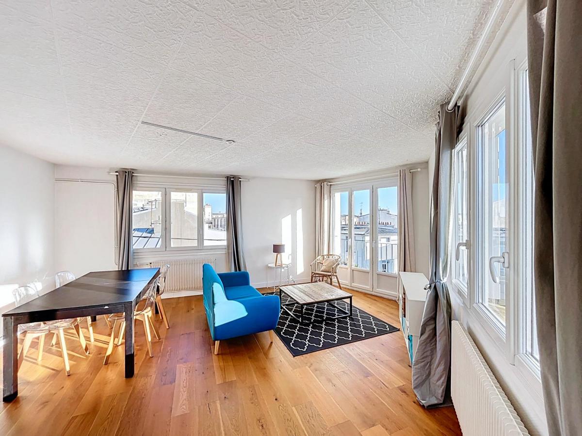 BREST : JOLI APPARTEMENT T3 À LOUER MEUBLÉE