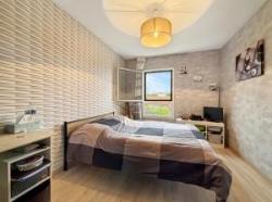 LE RELECQ-KERHUON: BELLE MAISON COMTEMPORAINE DE130m², 4 CHAMBRES