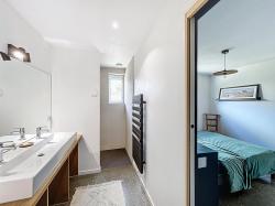 BREST RESTIC : Maison contemporaines aux tendances passives dans un environnement verdoyant