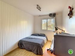  BREST : bel appartement t4/5 de 90m² avec balcon et garage fermé