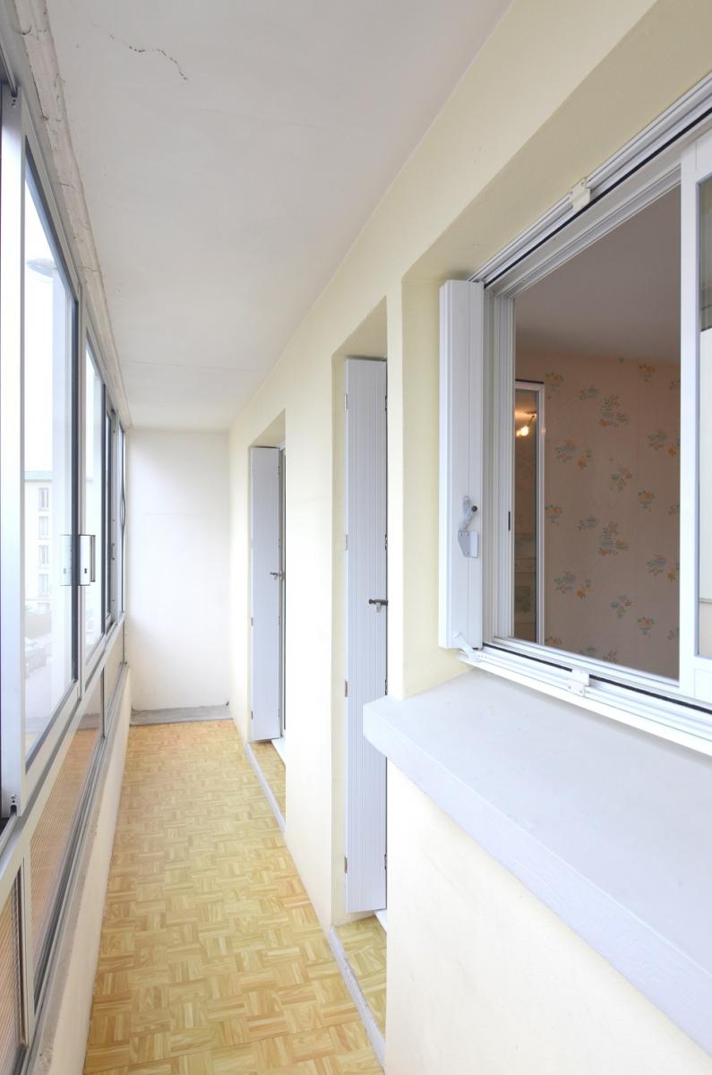 BREST : ravissant appartement 3 chambres avec véranda et balcon