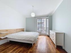 CENTRE-VILLE : ravissant appartement de 79m² avec deux chambres et garage