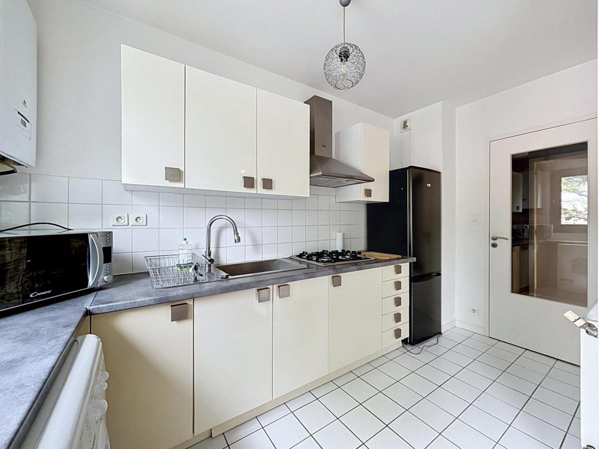 EXCLUSIVITE : Appartement T3,  meublé,  à louer