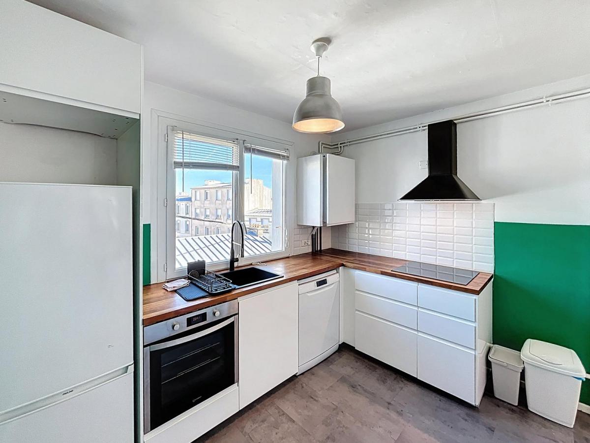 BREST : JOLI APPARTEMENT T3 À LOUER MEUBLÉE