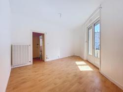 EXCLUSIVITÉ : A louer agréable appartement T2 avec balconnet