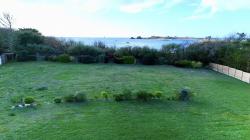 LANDUNVEZ : Proche du port d'Argenton, magnifique propriété avec accès direct à la plage de Gwen Trez