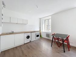 EXCLUSIVITÉ : A louer agréable appartement T2 meublé à LANDIVISIAU