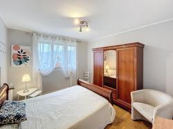 BREST : A LOUER BEL APPARTEMENT T3 MEUBLÉE DE 88M2