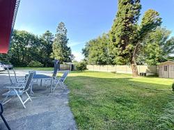 GUILERS : propriété avec maison 7 pièces et grand terrain au calme