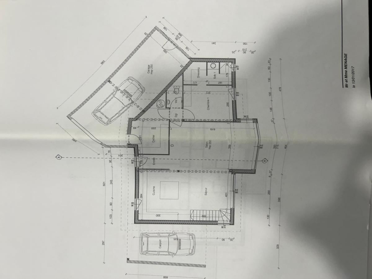GUILERS : Maison aux lignes contemporaines de 2018 à tendance passive