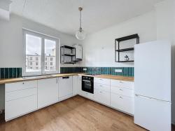 HYPER CENTRE BREST : À LOUER AGRÉABLE APPARTEMENT T3 DE 92,5 M²
