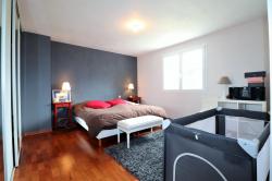 LANDUNVEZ : Propriété de prestige T11 DE 324 m² Habitable à 150 du rivage sur un parc de 4983 m²