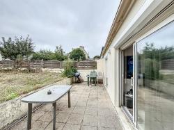 BREST : IMMEUBLE DE RAPPORT COMPRENANT UN T3 EN RDC AVEC JARDIN DE 120 m2 ET UN T2 A L'ETAGE