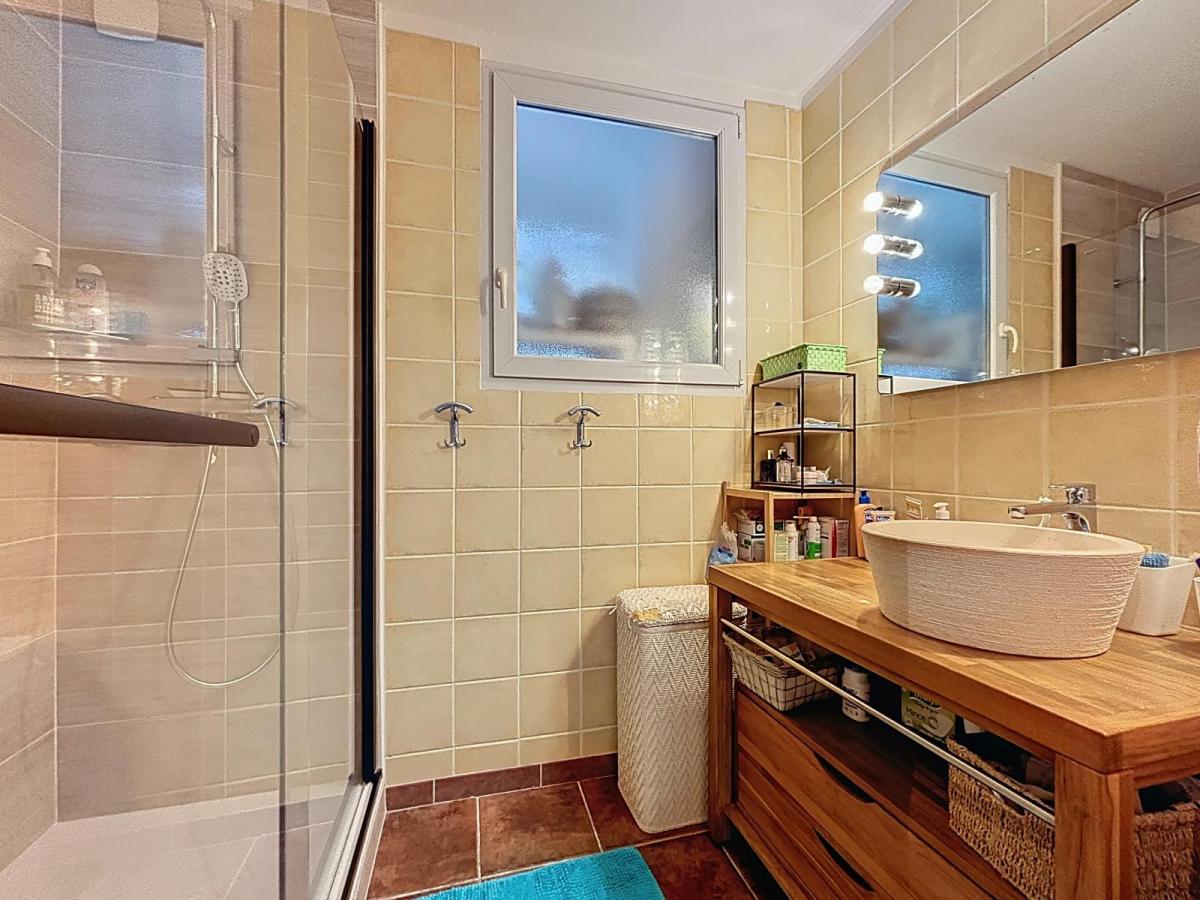 BREST HYPER CENTRE : CHARMANT APPARTEMENT T4 DE 84 m² AVEC PARKING DE COPROPRIÉTÉ