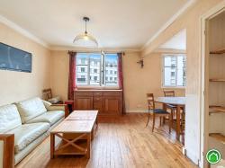 HYPER CENTRE : agréable appartement de 63m² avec parking à rénover