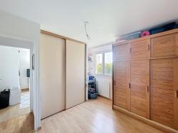 RELECQ-KERHUON : BEL APPARTEMENT T3 AVEC BALCON PROCHE MOULIN BLANC AVEC VUE DÉGAGÉE