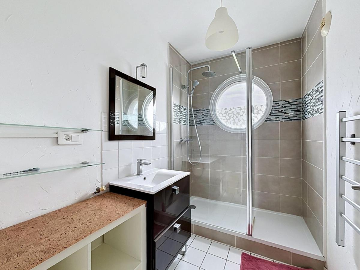 EXCLUSIVITE : Appartement T3,  meublé,  à louer