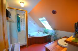 COAT MEAL : superbe contemporaine 5 chambres, 3 salles de bains, garage, jardin clos
