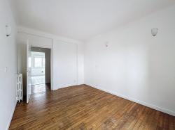 HYPER CENTRE BREST : A LOUER  AGRÉABLE APPARTEMENT DE 2 CHAMBRES AVEC VUE DÉGAGÉE