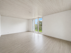 PENFELD : agréable appartement de 74m² rénové et en dernier étage